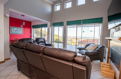 Pikkewyn Unit 1 House in Western Cape