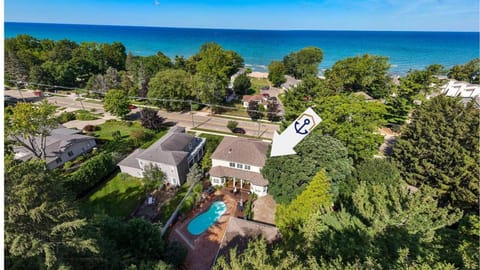 Inn Like a Lamb House in South Haven