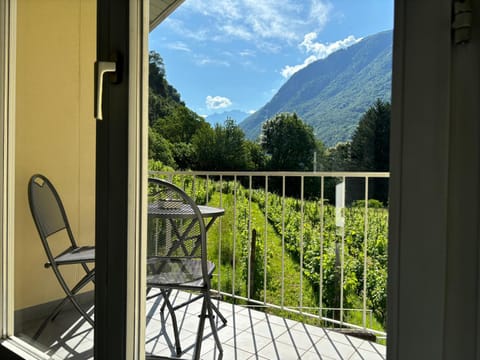Natural landscape, Garden, View (from property/room), Balcony/Terrace, Garden view, Mountain view