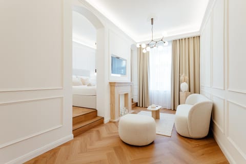 Living room, Photo of the whole room