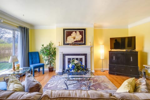 Cleveland Heights Home with Sunroom Park Across St! House in Cleveland Heights