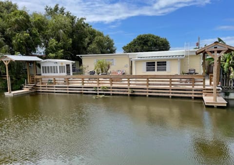 Property building, Day, Natural landscape, Lake view