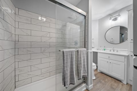 Amys Place Remolded 4 Bedroom near Arkansas Tech House in Russellville