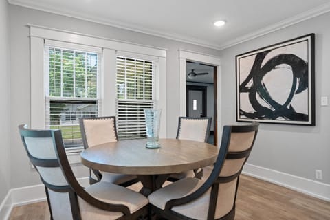 Amys Place Remolded 4 Bedroom near Arkansas Tech House in Russellville