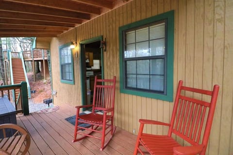 Alpine Mountain Sweetheart Cabin Jacuzzi #6 Cabin in White County