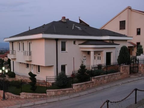 Petrovski's Residence Villa in Bitola
