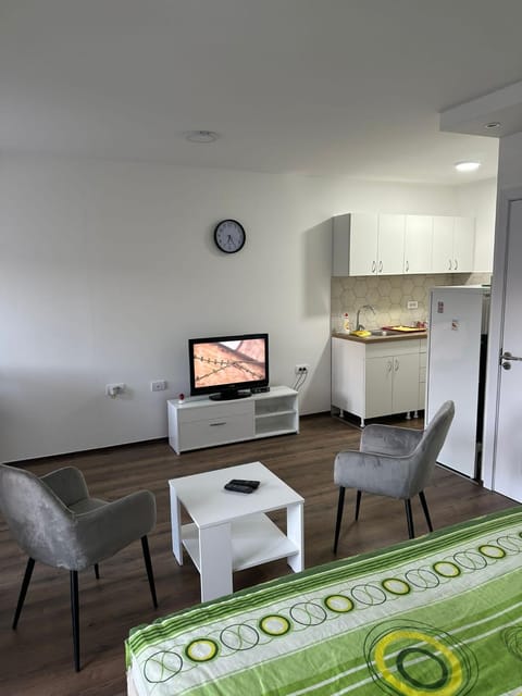 TV and multimedia, Seating area