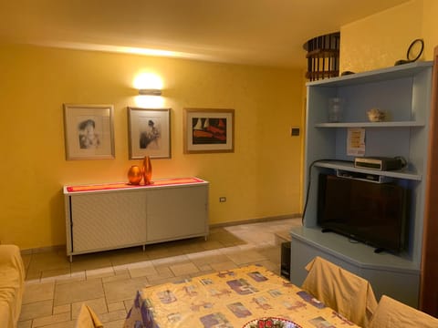 Rosemary 2 Apartment in Fano