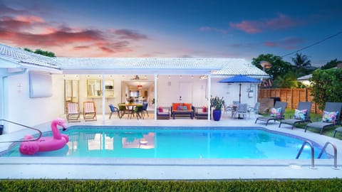 Swimming pool