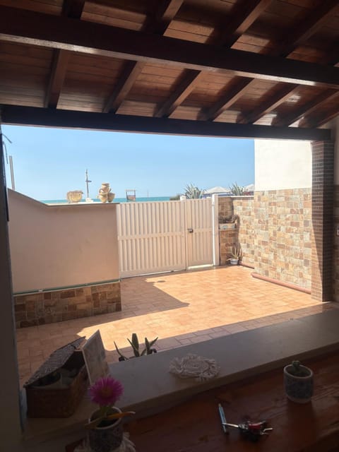 Patio, Day, View (from property/room), Balcony/Terrace, Dining area