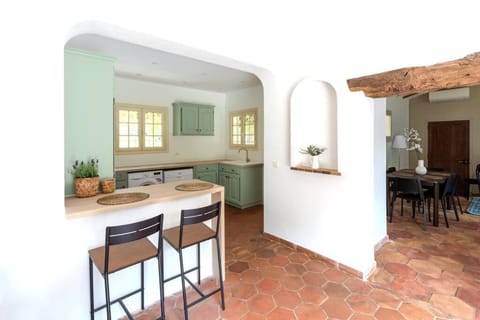 La Provence : Piscine, Tennis, Cinéma & Plus Villa in Roquefort-les-Pins