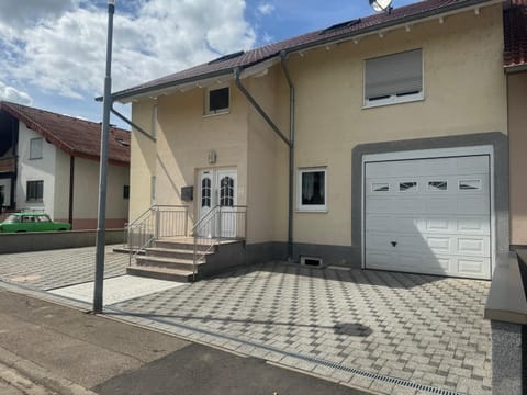 Sunshine FeWo Apartment in Rust