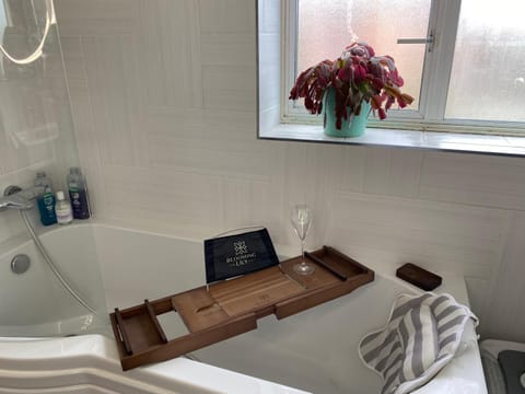 Private Room in a house in the Cotswolds Vacation rental in Wychavon District