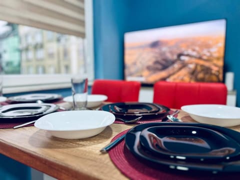 TV and multimedia, Dining area