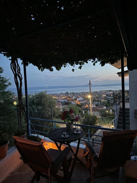 Natural landscape, Garden, View (from property/room), Balcony/Terrace, Sea view