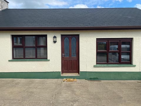 Thornstown Gate Cottage Apartment in Northern Ireland