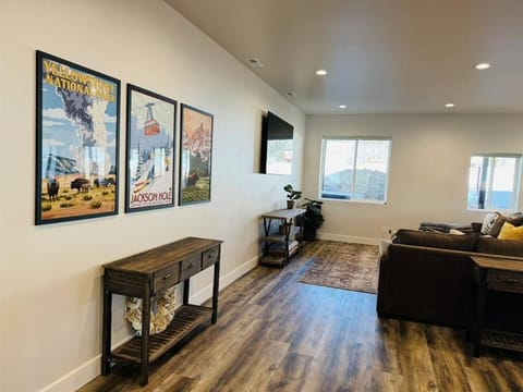 Pickleball Paradise at Star Valley Ranch! House in Star Valley Ranch