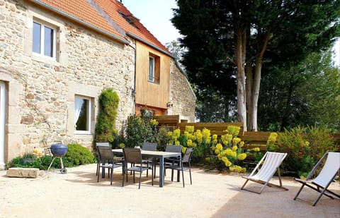Le Refuge des Chouettes House in Saint-Vaast-la-Hougue