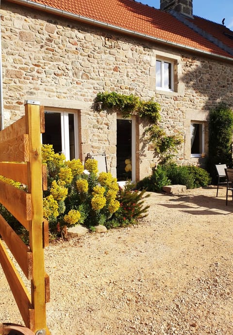 Le Refuge des Chouettes House in Saint-Vaast-la-Hougue
