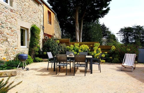 Le Refuge des Chouettes House in Saint-Vaast-la-Hougue