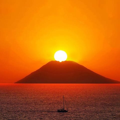 Nearby landmark, Natural landscape, Sea view, Sunset