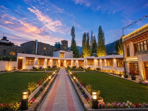 Property building, Natural landscape