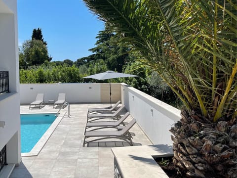 Patio, Day, Balcony/Terrace, Garden view, Pool view, Swimming pool, sunbed