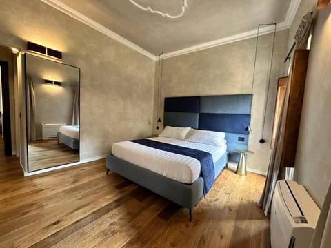 Coffee/tea facilities, Bedroom, air conditioner