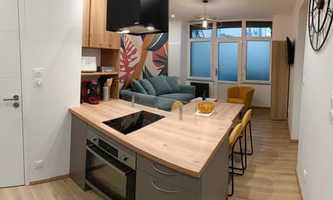 Kitchen or kitchenette, Living room, Dining area