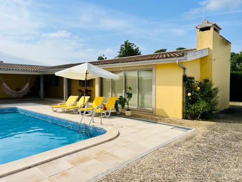 Patio, Day, Pool view, Swimming pool, sunbed
