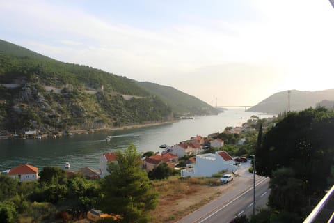 Natural landscape, Mountain view, River view, Sea view