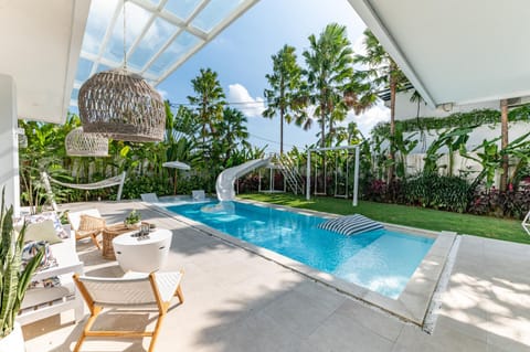 Day, Garden, Garden view, Pool view, Swimming pool, Sports