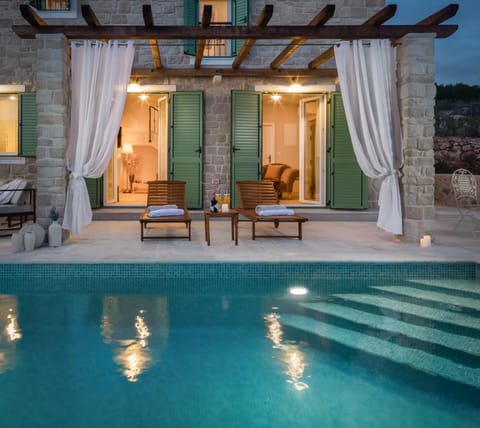 Swimming pool, Swimming pool, sunbed