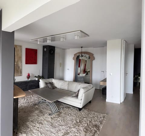 Rez de jardin avec vue mer à saint jean Apartment in Saint-Jean-Cap-Ferrat