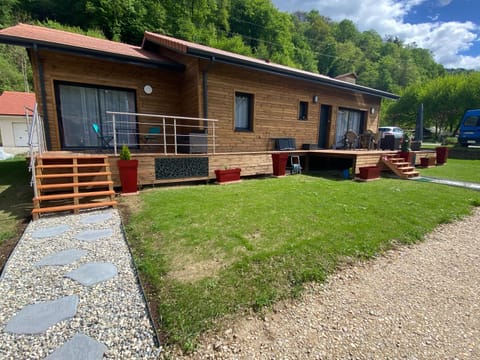 Property building, Natural landscape, Garden, Garden view