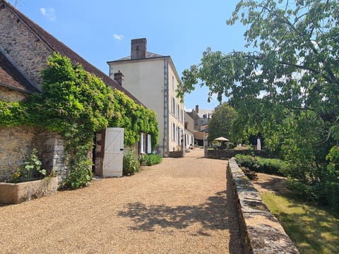 Le Clos de Paris Bed and Breakfast in Normandy