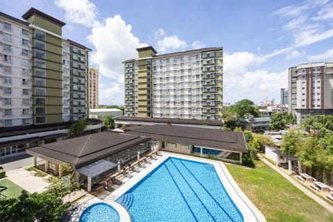 Balcony/Terrace, Pool view, Swimming pool