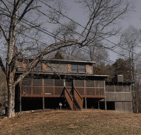 Ivy Garden Chateau House in Pigeon Forge