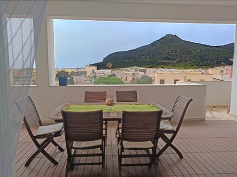 Natural landscape, View (from property/room), Balcony/Terrace, Mountain view, Sea view