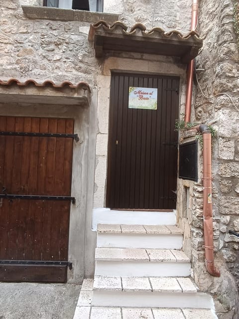 MAISON AL BACIO House in Province of Foggia