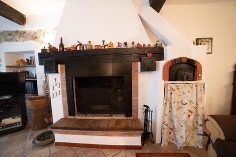 MAISON AL BACIO House in Province of Foggia