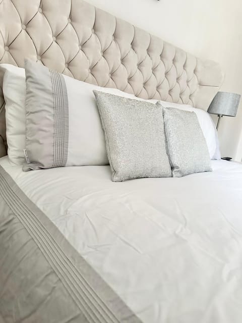 Urba Luxury Stays 4Bed Sheffield University House in Sheffield