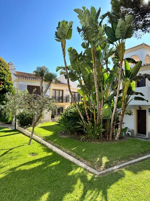 Property building, Garden