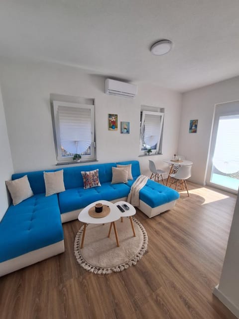 Apartman Hana Apartment in Lika-Senj County