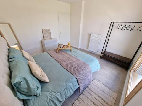 Happy Guest, 13 min Disneyland Paris Apartment in Bussy-Saint-Georges