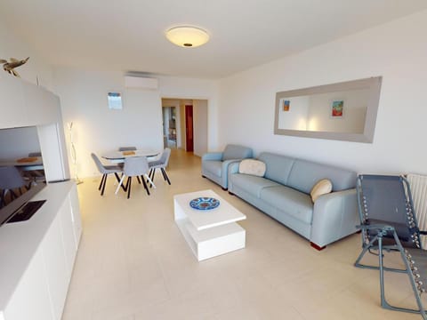 Vaste 2P climatisé avec terrasses, garage et Wifi à Menton - FR-1-196-352 Apartment in Menton