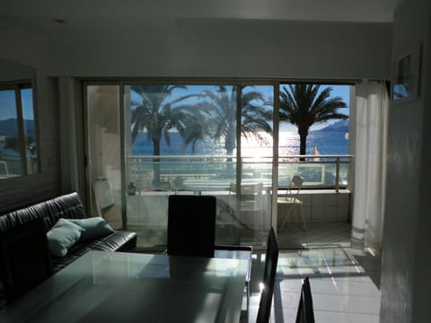 Dining area, Sea view