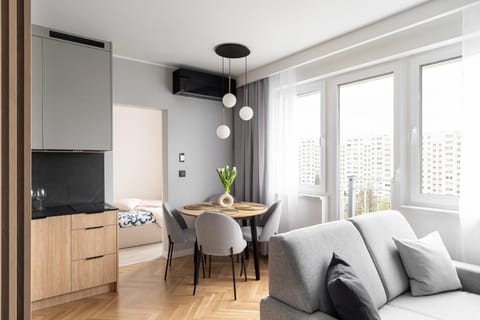 Kitchen or kitchenette, Living room, Seating area
