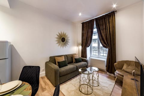 Le Verlaine AIL Apartment in Villeurbanne