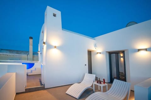 View (from property/room), Balcony/Terrace, sunbed